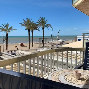 The Pleasure Of Living In Front Of The Sea Apartamento