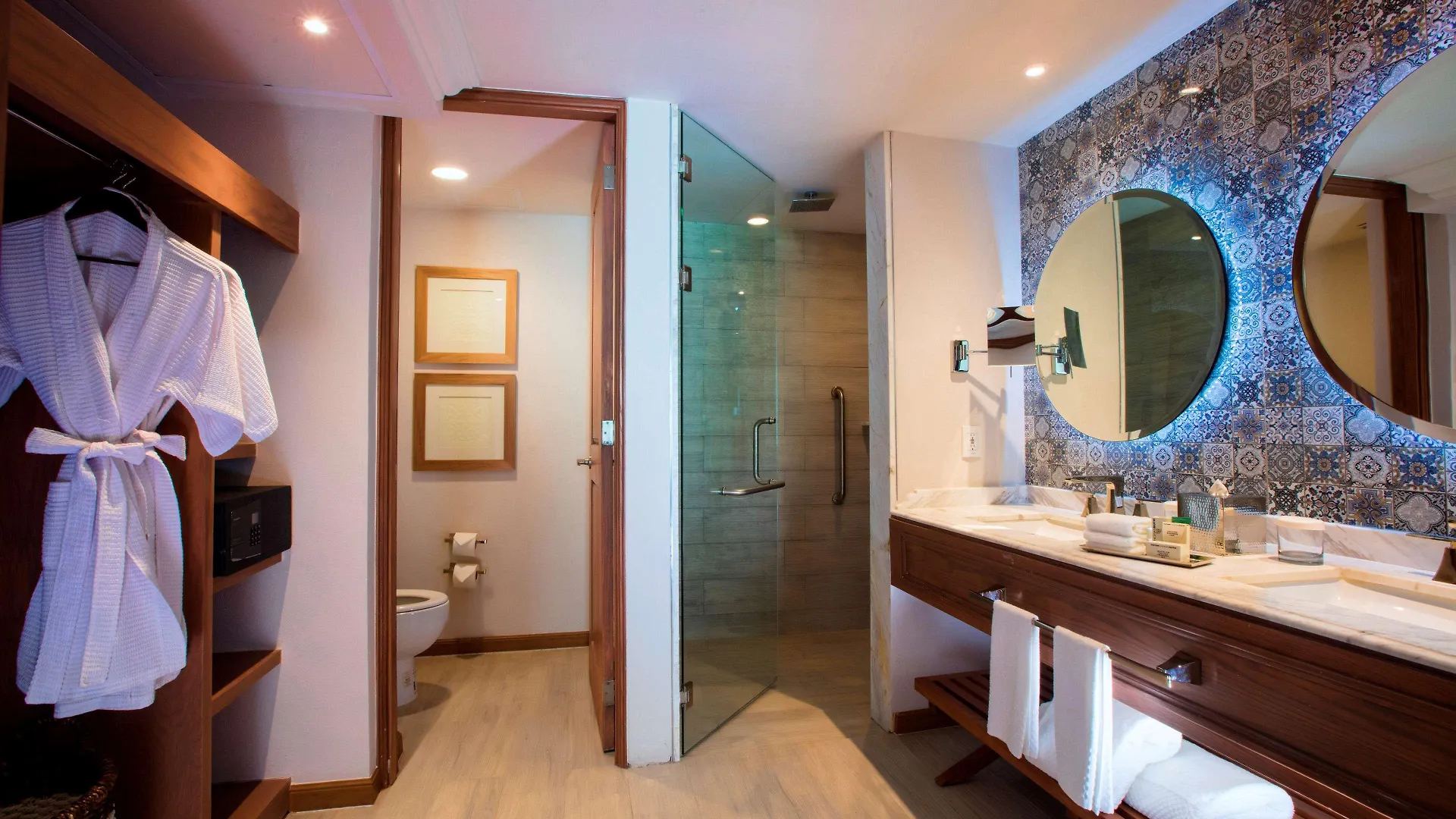***** Resort The Hacienda At Krystal Grand Puerto Vallarta (Adults Only) Mexico